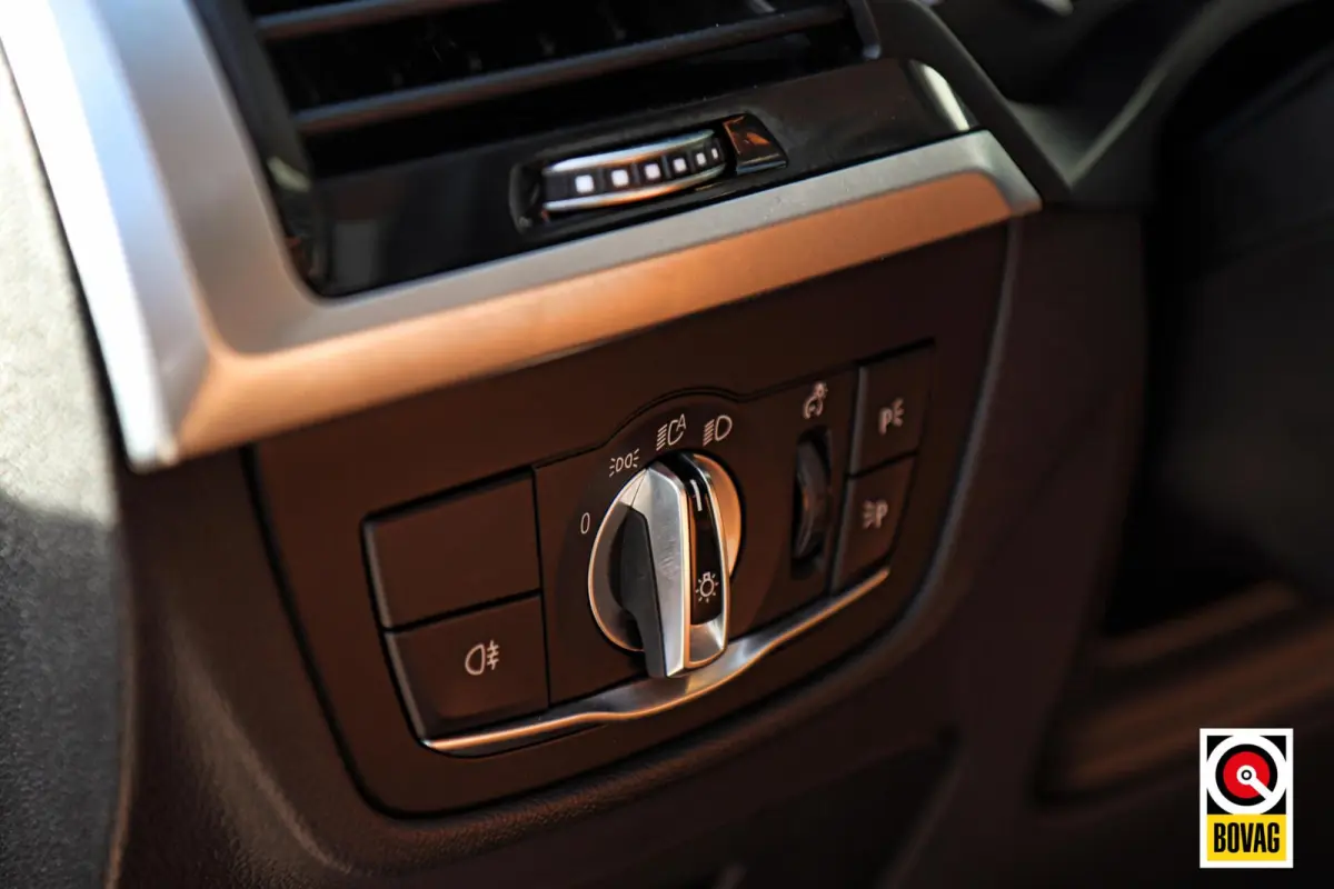 xDrive30e xLine |LED|PANO|LEDER|HUD|SFEERVERL.|STOELVERW.|TREKHAAK|CARPLAY