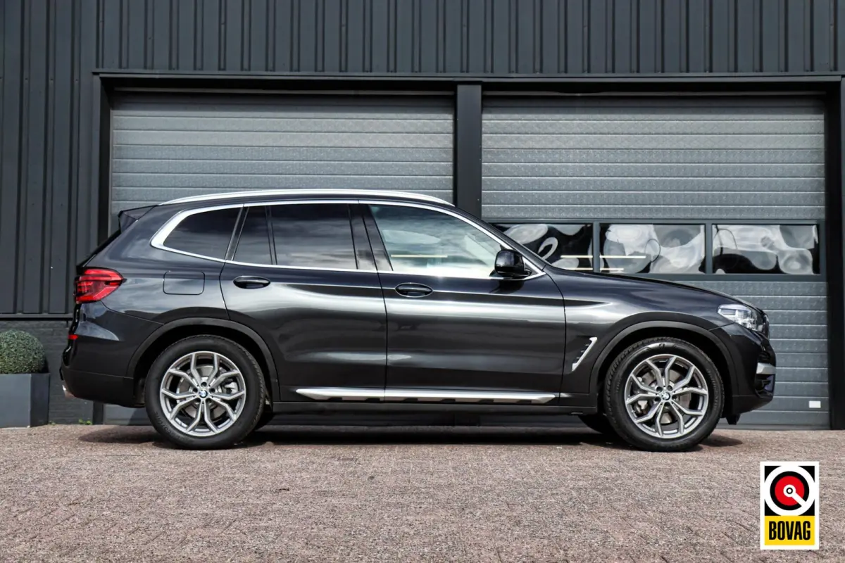xDrive30e xLine |LED|PANO|LEDER|HUD|SFEERVERL.|STOELVERW.|TREKHAAK|CARPLAY
