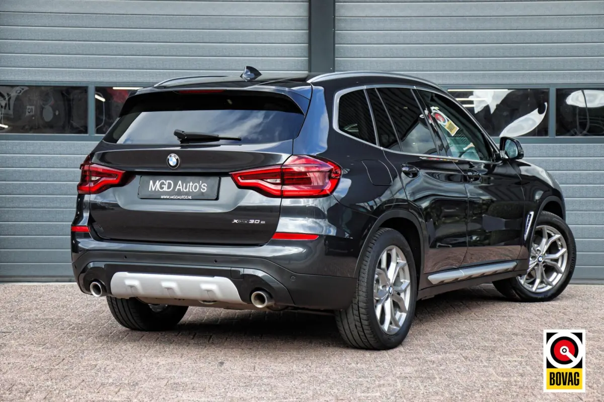 xDrive30e xLine |LED|PANO|LEDER|HUD|SFEERVERL.|STOELVERW.|TREKHAAK|CARPLAY