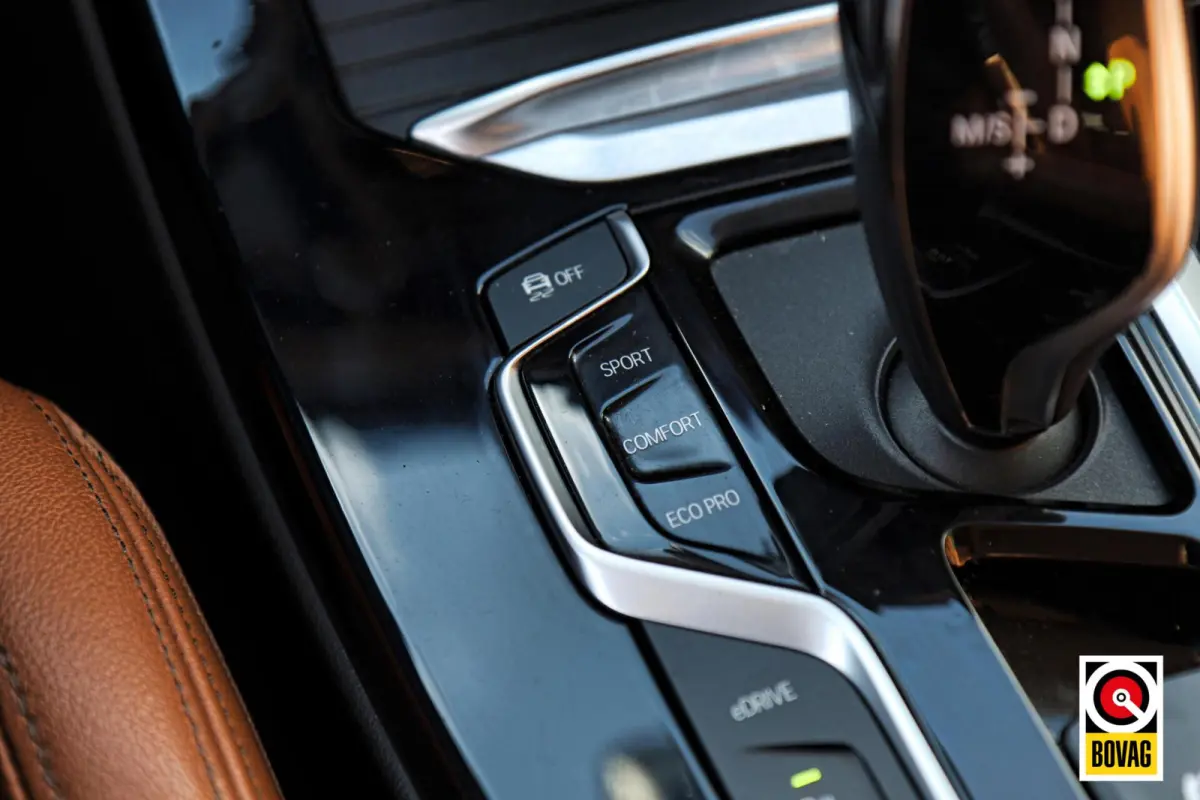 xDrive30e xLine |LED|PANO|LEDER|HUD|SFEERVERL.|STOELVERW.|TREKHAAK|CARPLAY