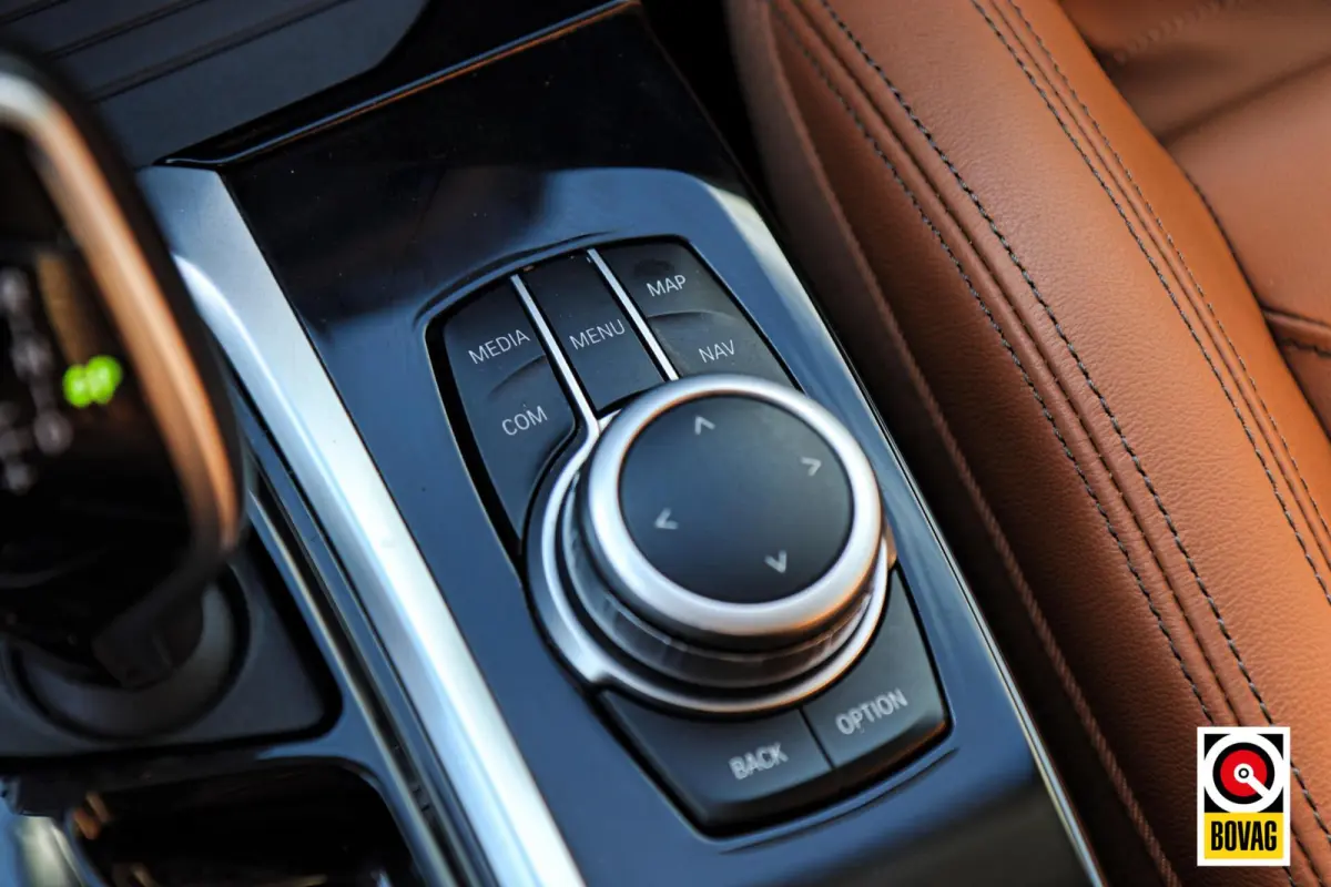 xDrive30e xLine |LED|PANO|LEDER|HUD|SFEERVERL.|STOELVERW.|TREKHAAK|CARPLAY