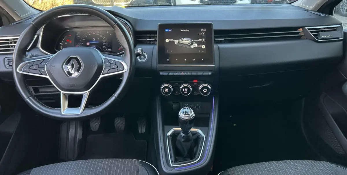 1.0 TCe Intens 101PK | 1e Eigenaar | Dealeronderhouden | NL AUTO | NAP | Achteruitrijcamera | Keyless Entry | Keyless Start | Climate Control | Navigatie | Cruise Control | Lichtmetalen Velg