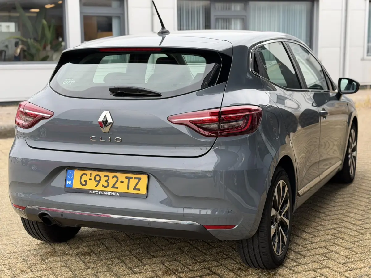 1.0 TCe Intens 101PK | 1e Eigenaar | Dealeronderhouden | NL AUTO | NAP | Achteruitrijcamera | Keyless Entry | Keyless Start | Climate Control | Navigatie | Cruise Control | Lichtmetalen Velg