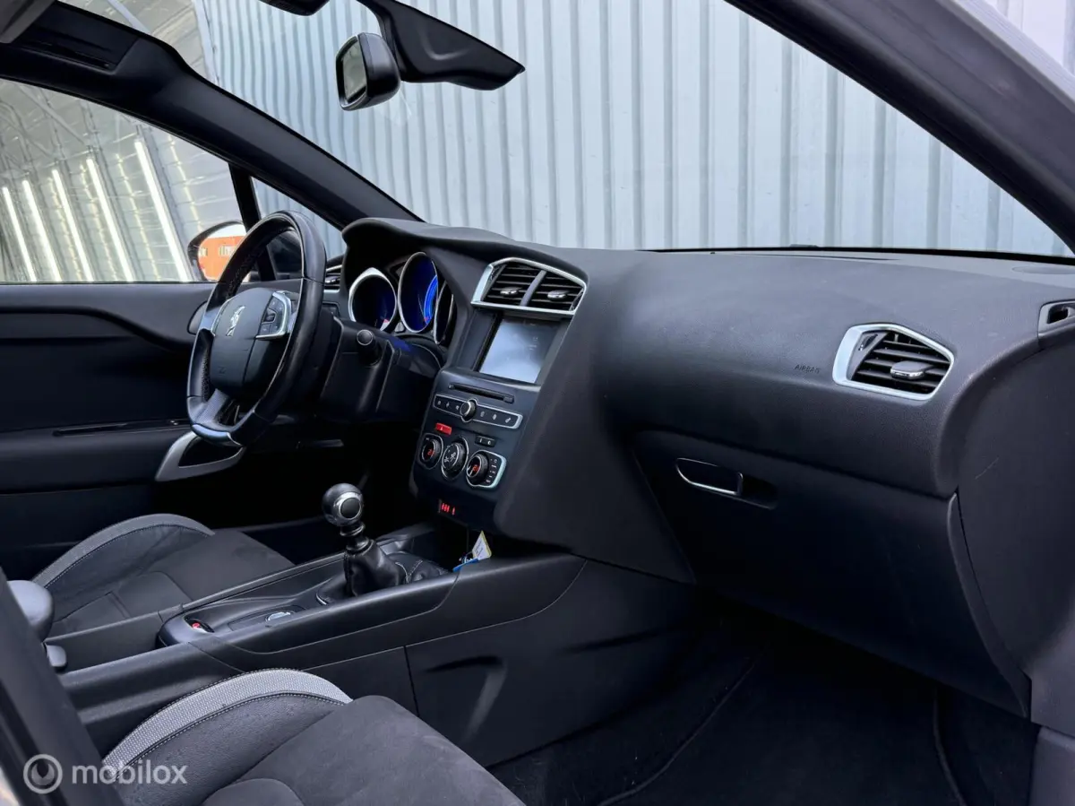 1.2 Performance Line | Alcantara | Massage | DENON
