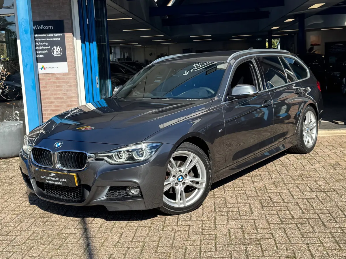 320i High Executive 2017 AUT NAVI LEDER