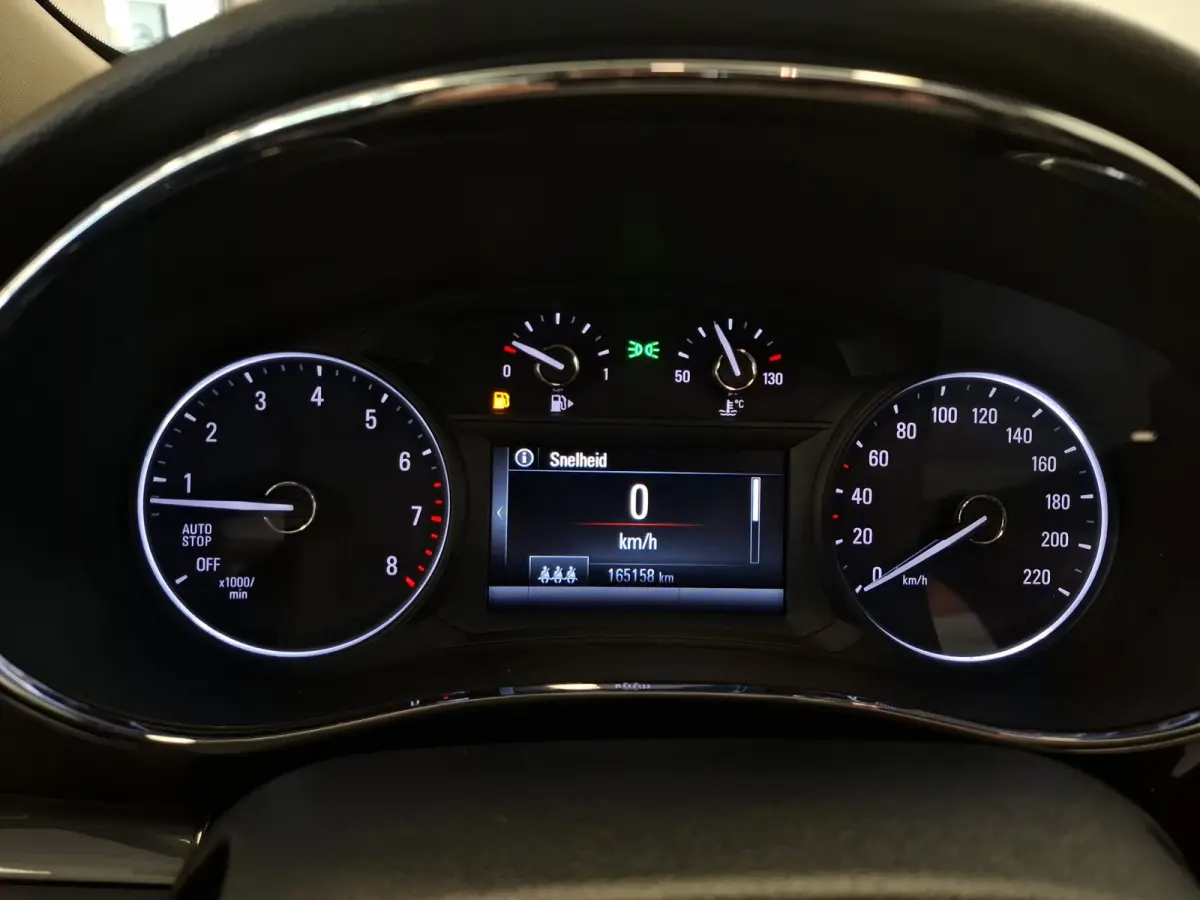 1.4 Turbo Innovation Schuif-/kanteldak Navigatie Leder camera