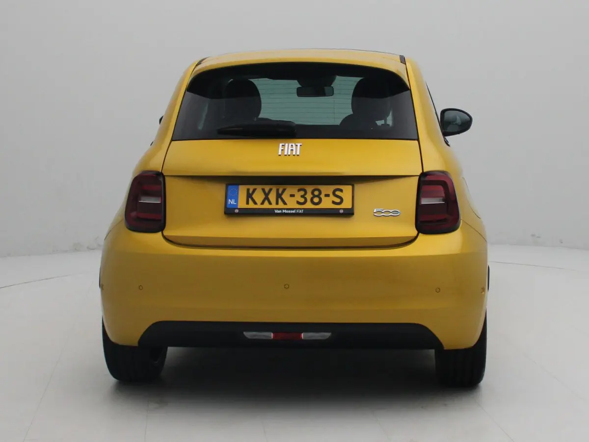 Icon 42 kWh | 17" lichtmetalen velgen | Panorama dak | Tot 8 jaar garantie | Demo |