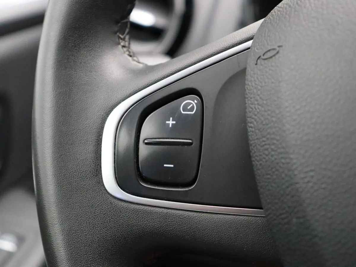 0.9 TCe Limited | Apple Carplay | Trekhaak | Cruise Control | Climate Control |
