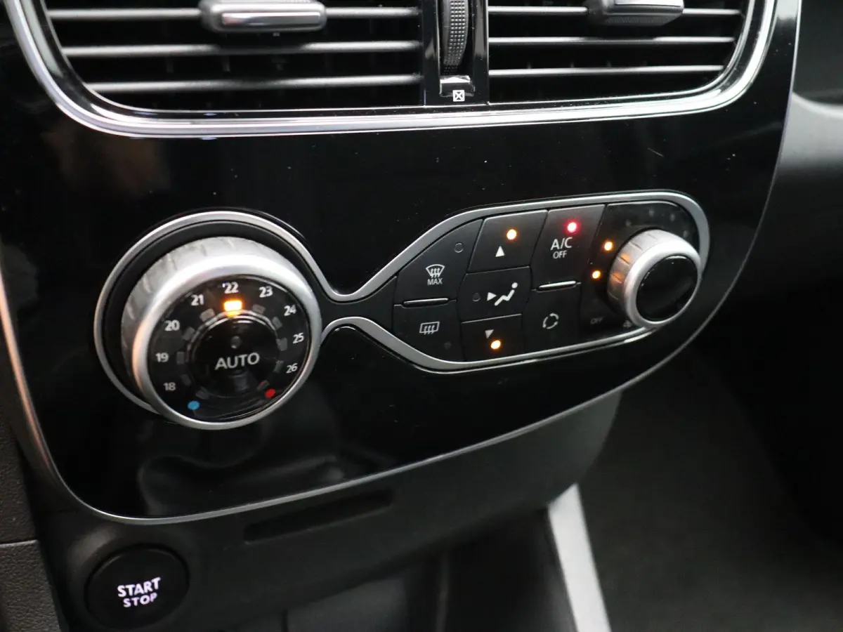 0.9 TCe Limited | Apple Carplay | Trekhaak | Cruise Control | Climate Control |