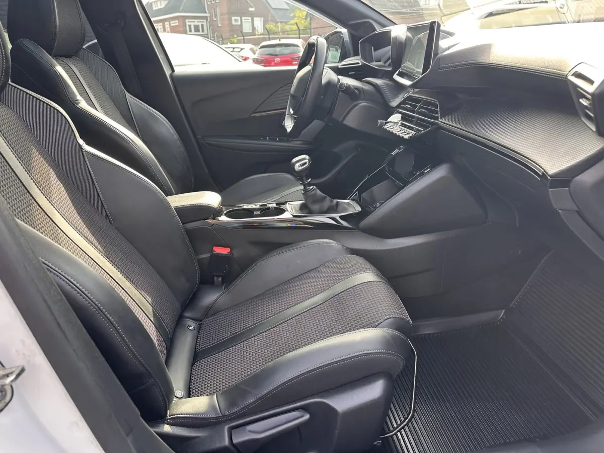 1.2 PT GT-Line|NL-Auto|Apple/Android carplay