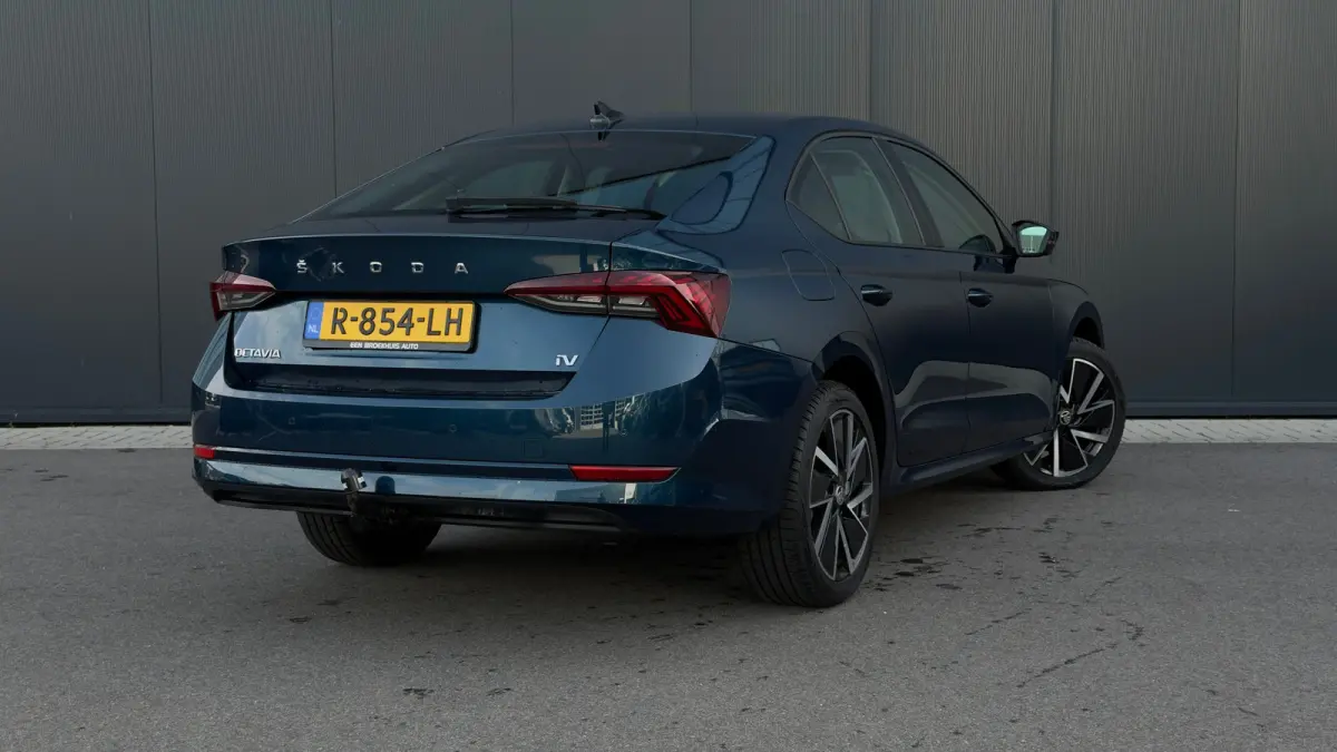 1.4 TSI iV 204pk Business Edition | Carplay | Cruise Control | Keyless | Parkeerhulp V+A | Stuurverwarming