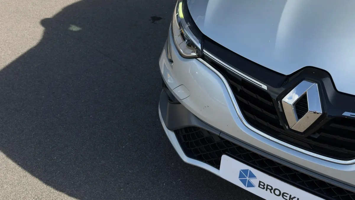 Estate 160pk 1.6 Plug-In Hybrid 160 R.S. Line | Achteruitrijcamera | Cruise Control | Navigatie | Keyless | 17" |