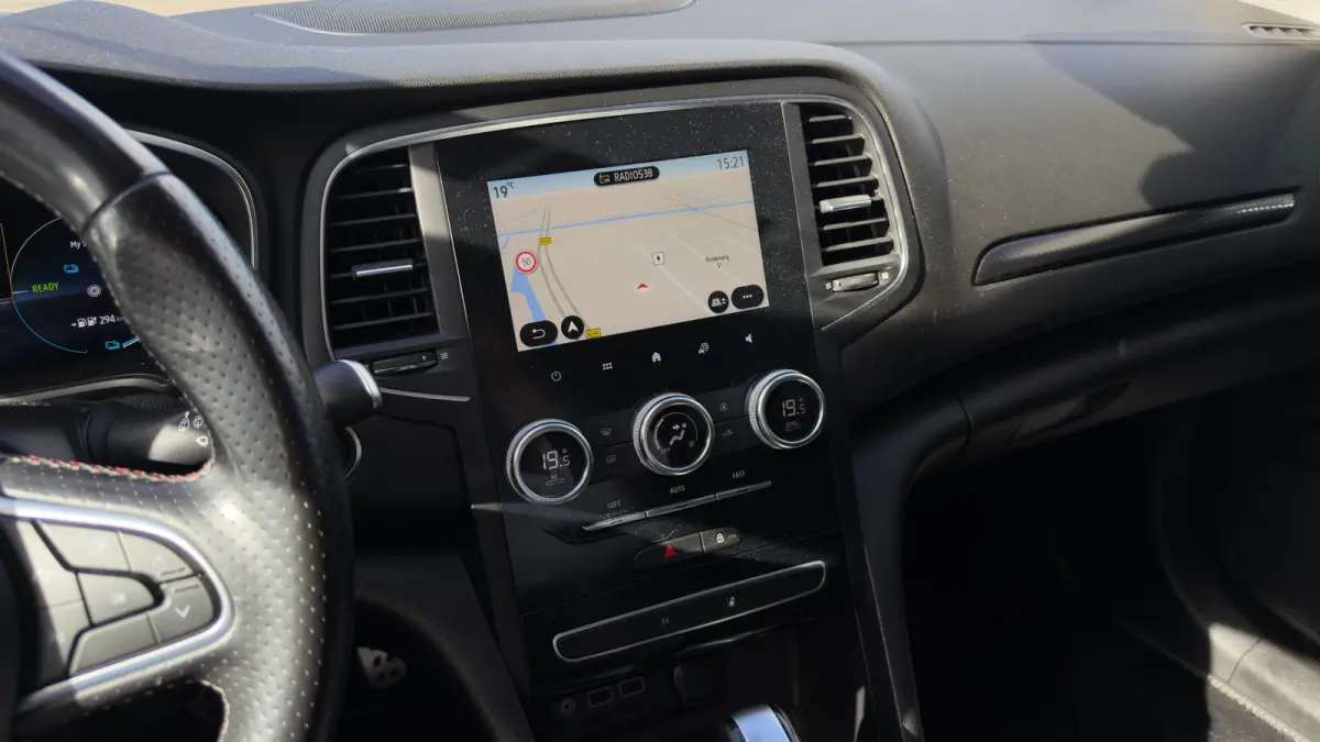 Estate 160pk 1.6 Plug-In Hybrid 160 R.S. Line | Achteruitrijcamera | Cruise Control | Navigatie | Keyless | 17" |