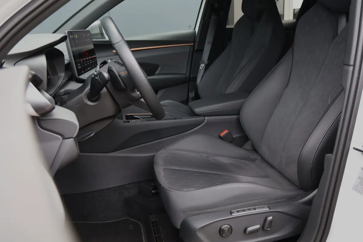 1.5 e-Tsi 360 Camera Elektrische stoelen Headup