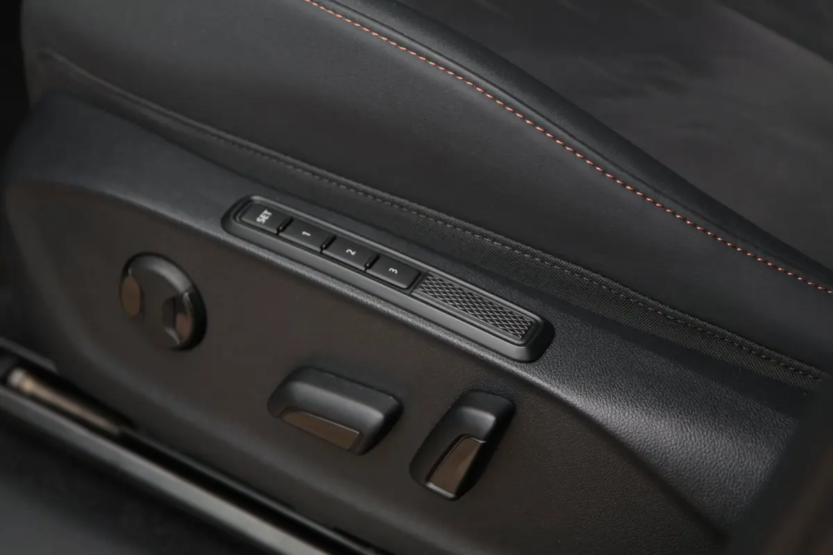 1.5 e-Tsi 360 Camera Elektrische stoelen Headup