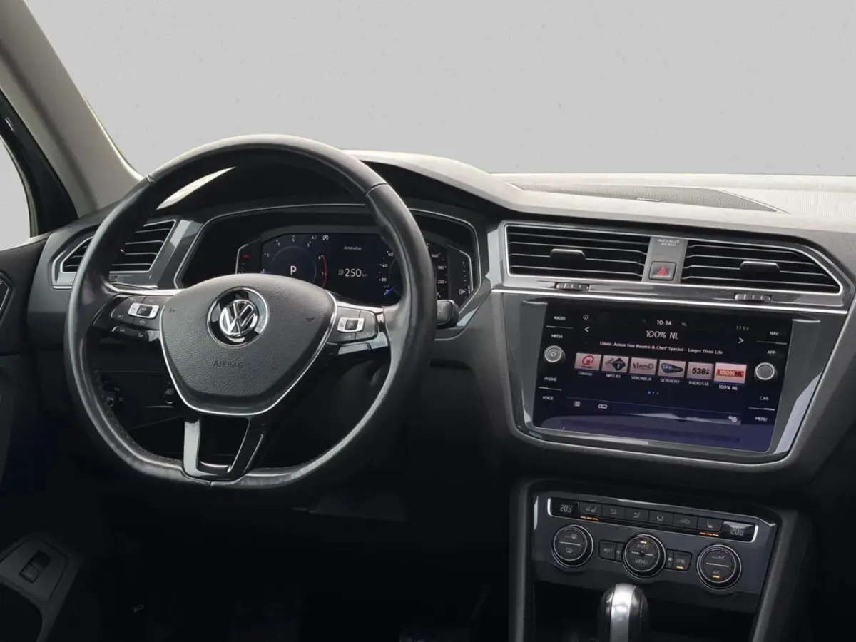 1.5 TSI ACT Highline Business R(Goed OnderH, Panorama, Head-up, Navi, 360 Camera, Stoel+StuurVerW, Etc)
