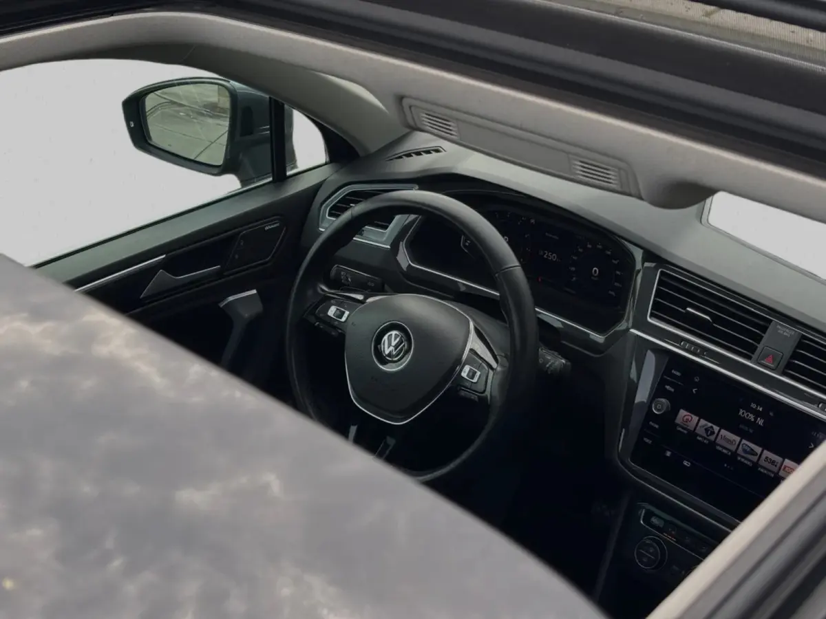 1.5 TSI ACT Highline Business R(Goed OnderH, Panorama, Head-up, Navi, 360 Camera, Stoel+StuurVerW, Etc)