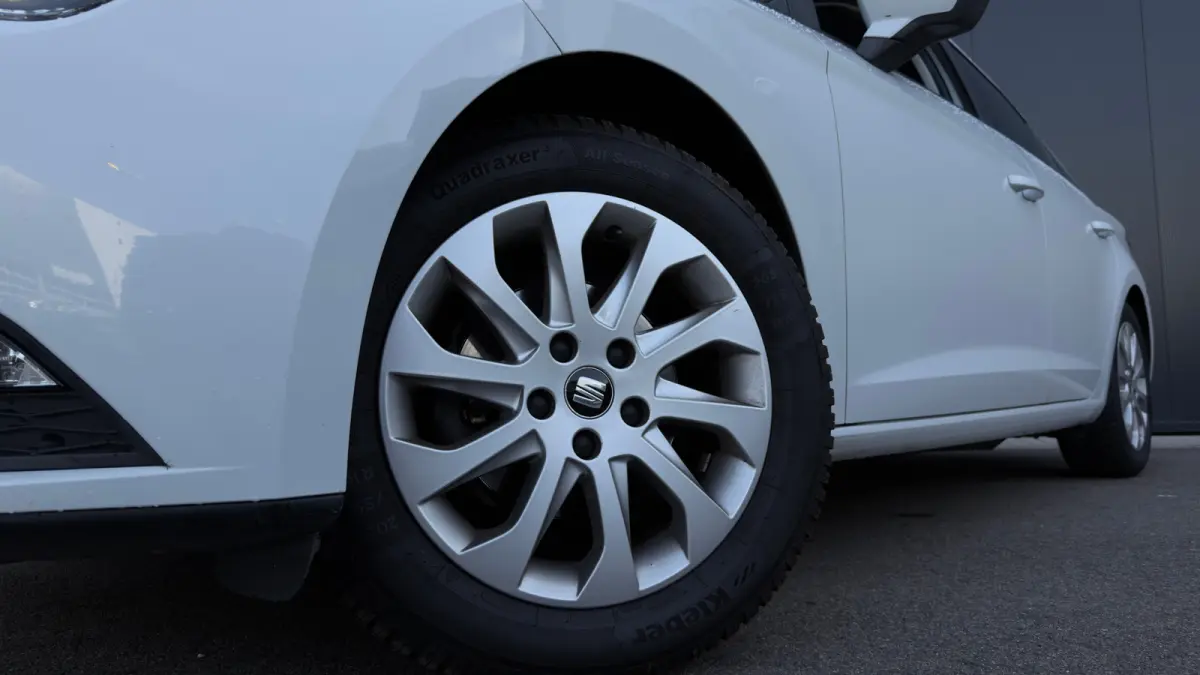 116pk 1.0 EcoTSI Style Connect | Cruise Control | Airco | Navigatie | 16" |
