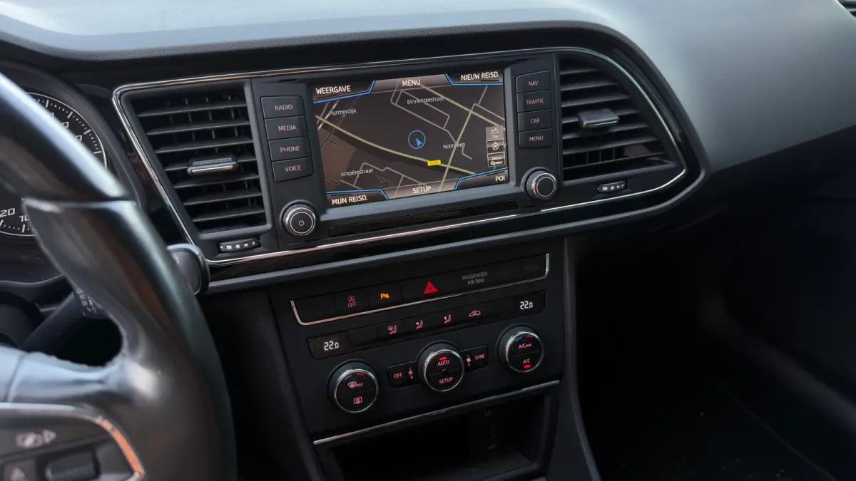 116pk 1.0 EcoTSI Style Connect | Cruise Control | Airco | Navigatie | 16" |