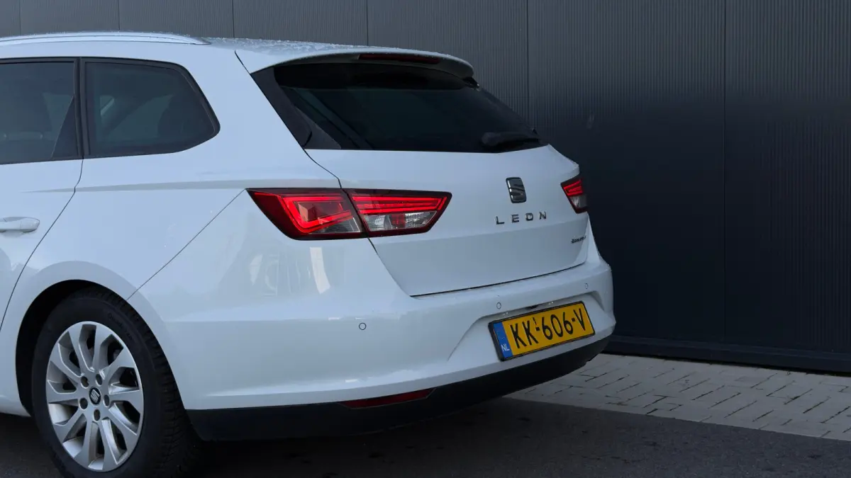 116pk 1.0 EcoTSI Style Connect | Cruise Control | Airco | Navigatie | 16" |