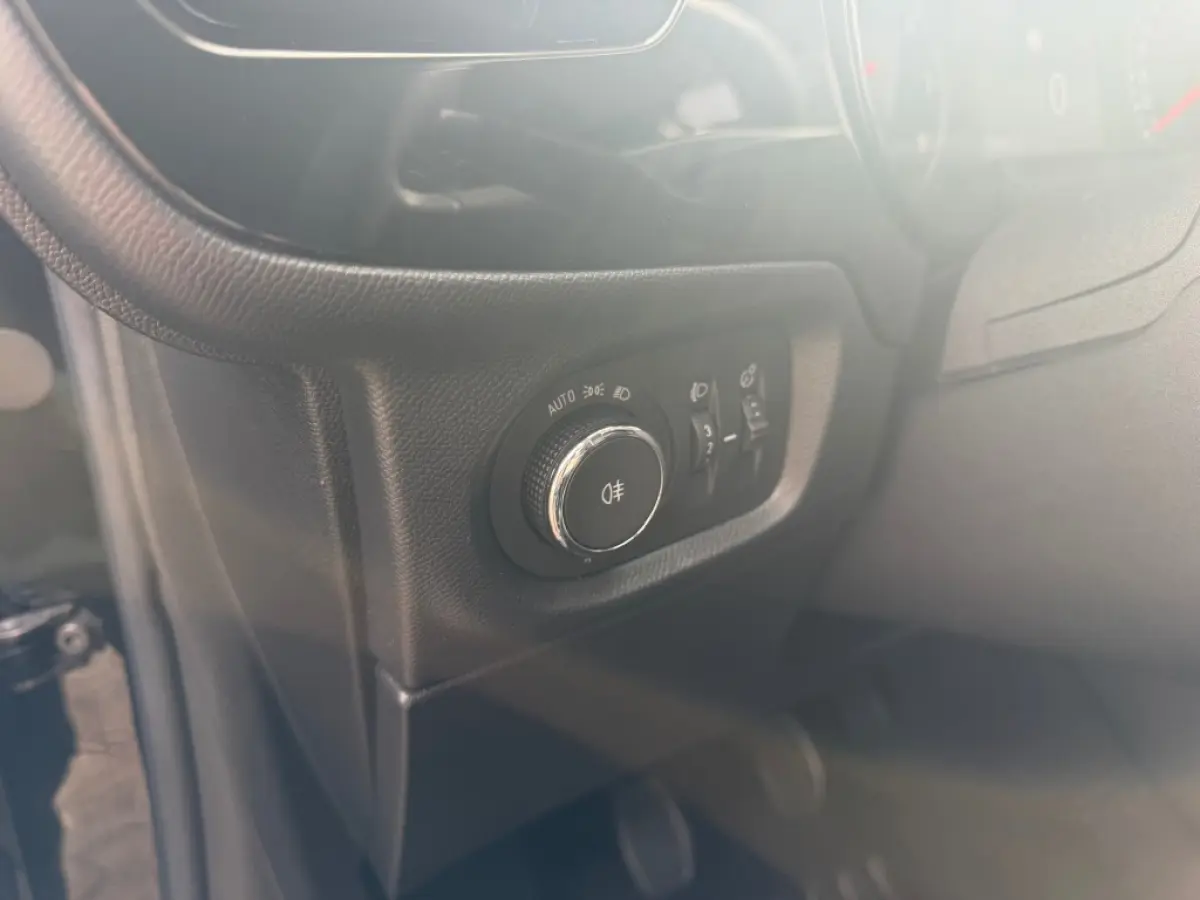 1.2 EDITION NAVI AIRCO CRUISE CONTROL