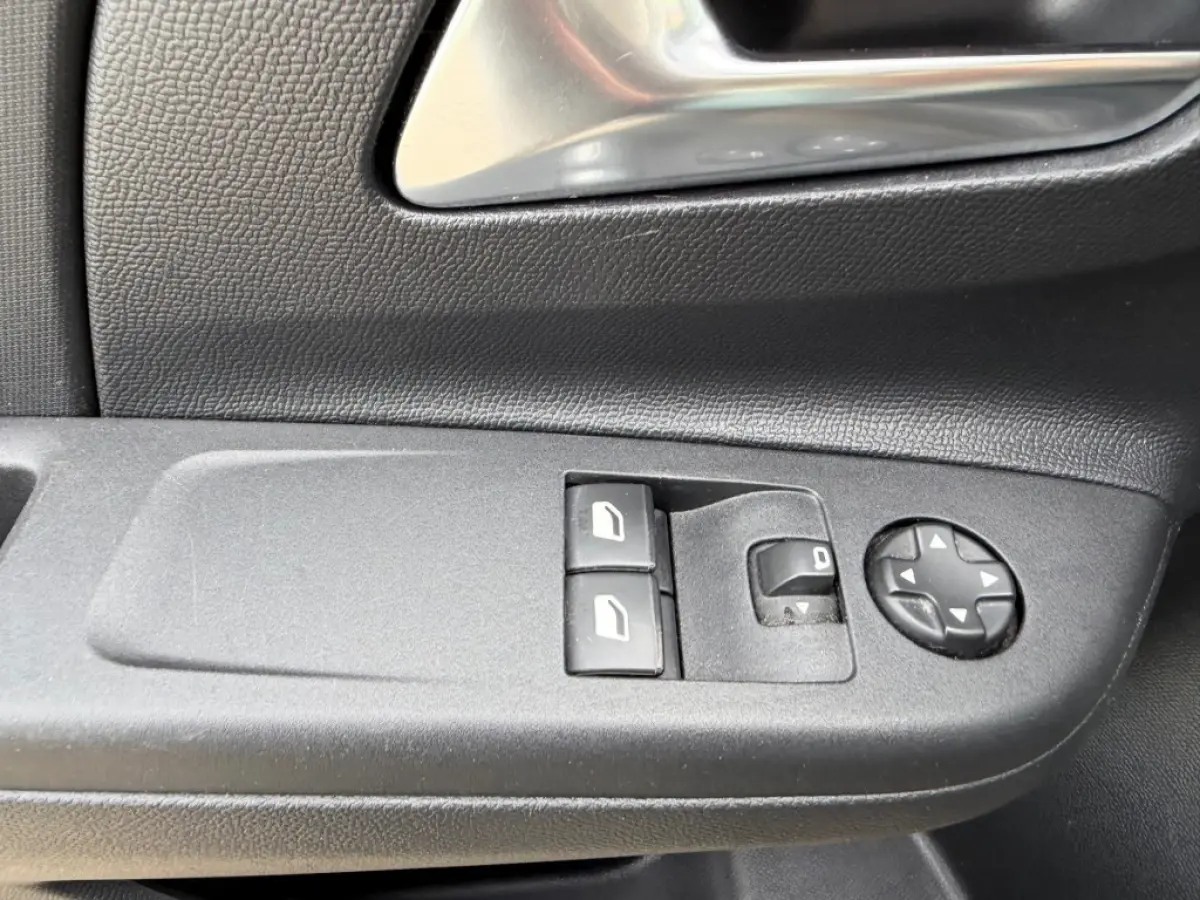 1.2 EDITION NAVI AIRCO CRUISE CONTROL