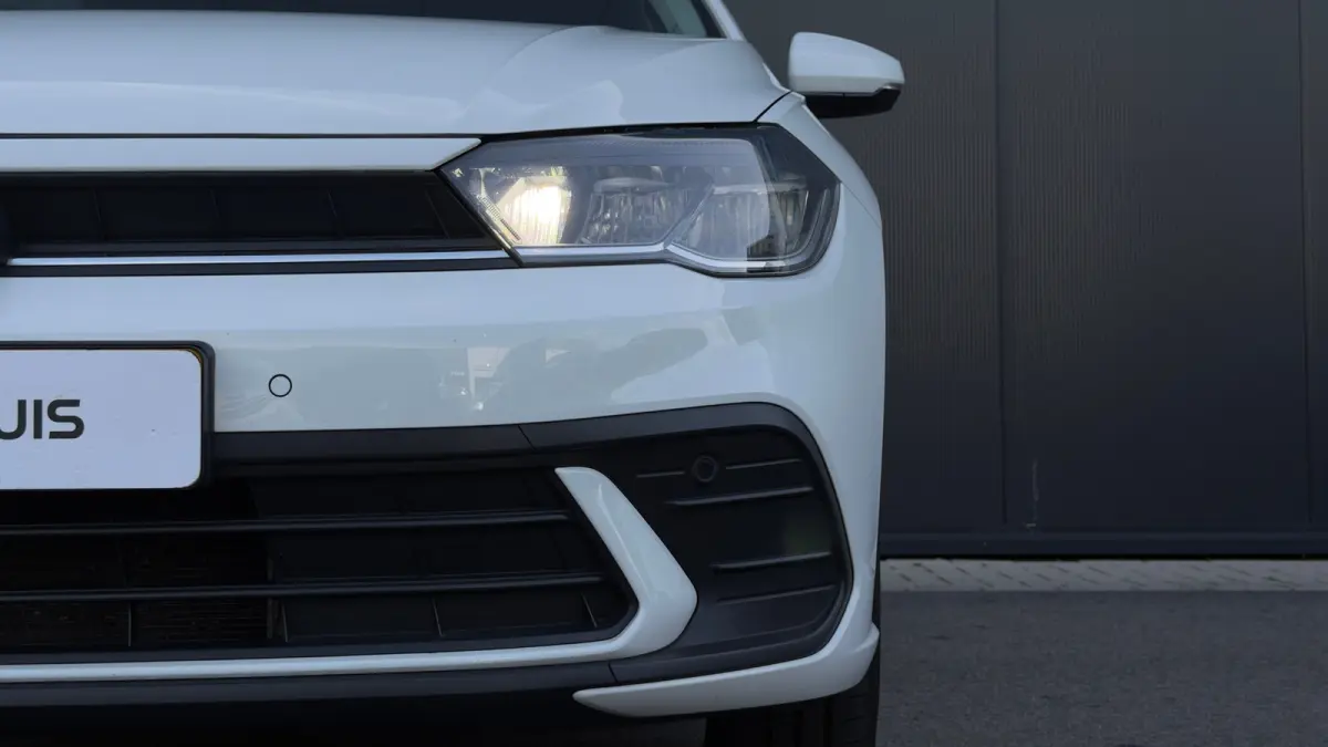 95pk 1.0 TSI Life Edition | Achteruitrijcamera | Climate Control | Adaptive Cruise | Keyless | 15" |