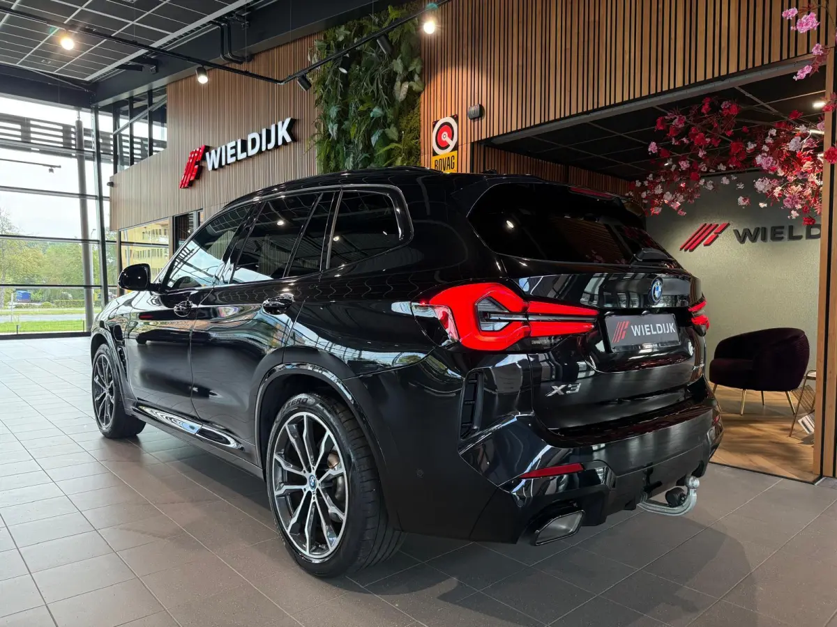 xDrive30e Business Edition Plus pano schuif trekhaak elektrisch 360 cam