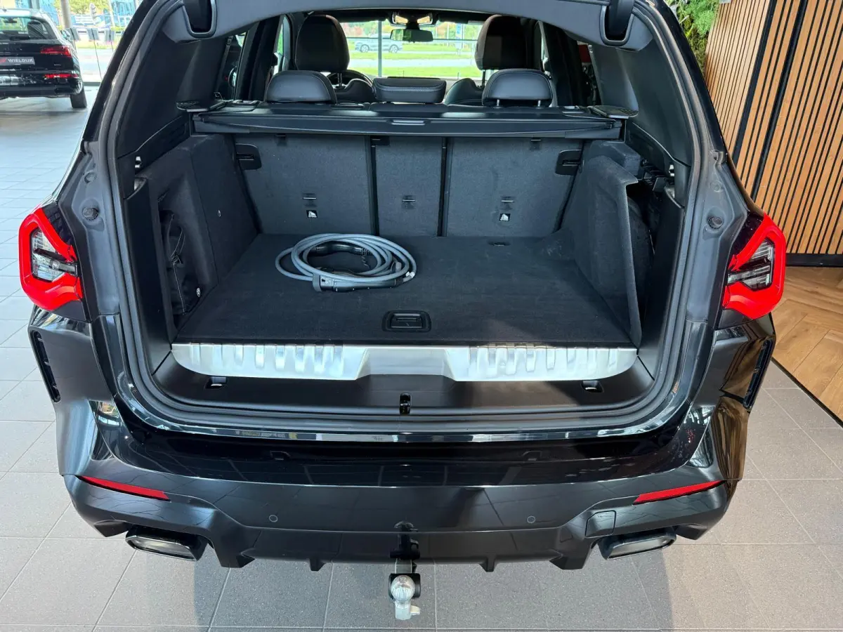 xDrive30e Business Edition Plus pano schuif trekhaak elektrisch 360 cam