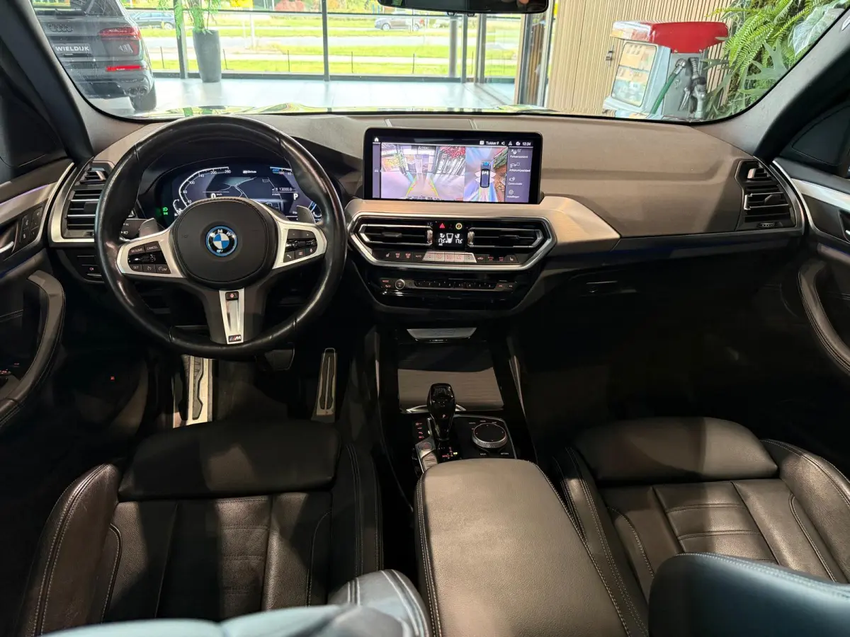 xDrive30e Business Edition Plus pano schuif trekhaak elektrisch 360 cam