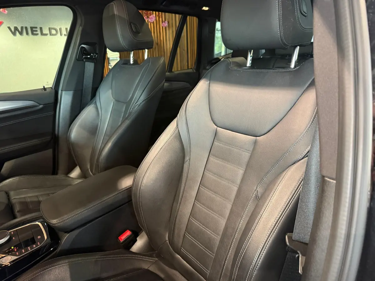 xDrive30e Business Edition Plus pano schuif trekhaak elektrisch 360 cam