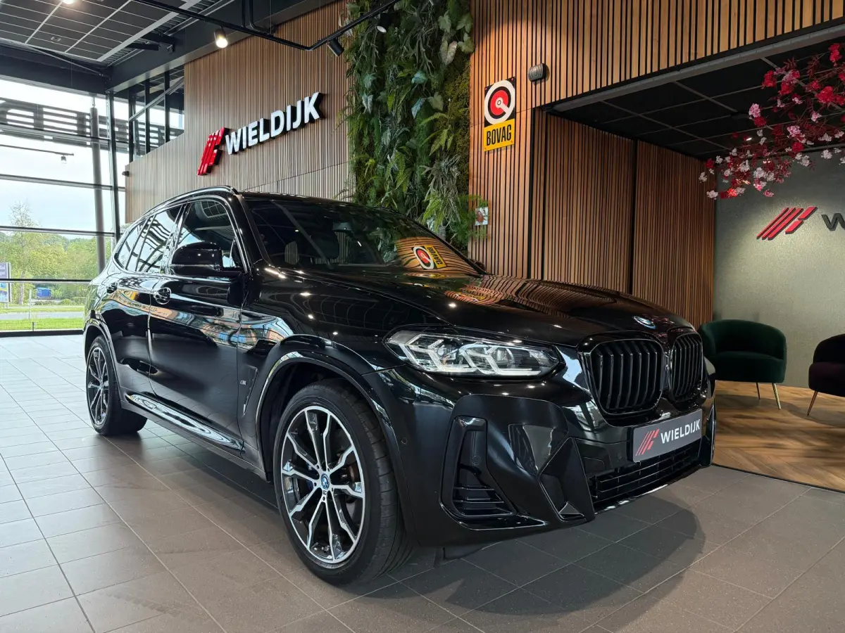 xDrive30e Business Edition Plus pano schuif trekhaak elektrisch 360 cam