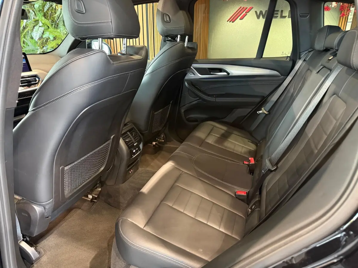 xDrive30e Business Edition Plus pano schuif trekhaak elektrisch 360 cam