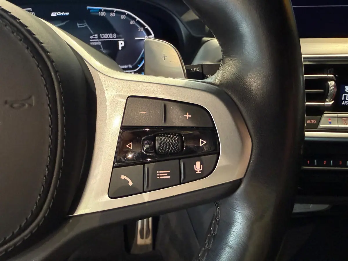 xDrive30e Business Edition Plus pano schuif trekhaak elektrisch 360 cam
