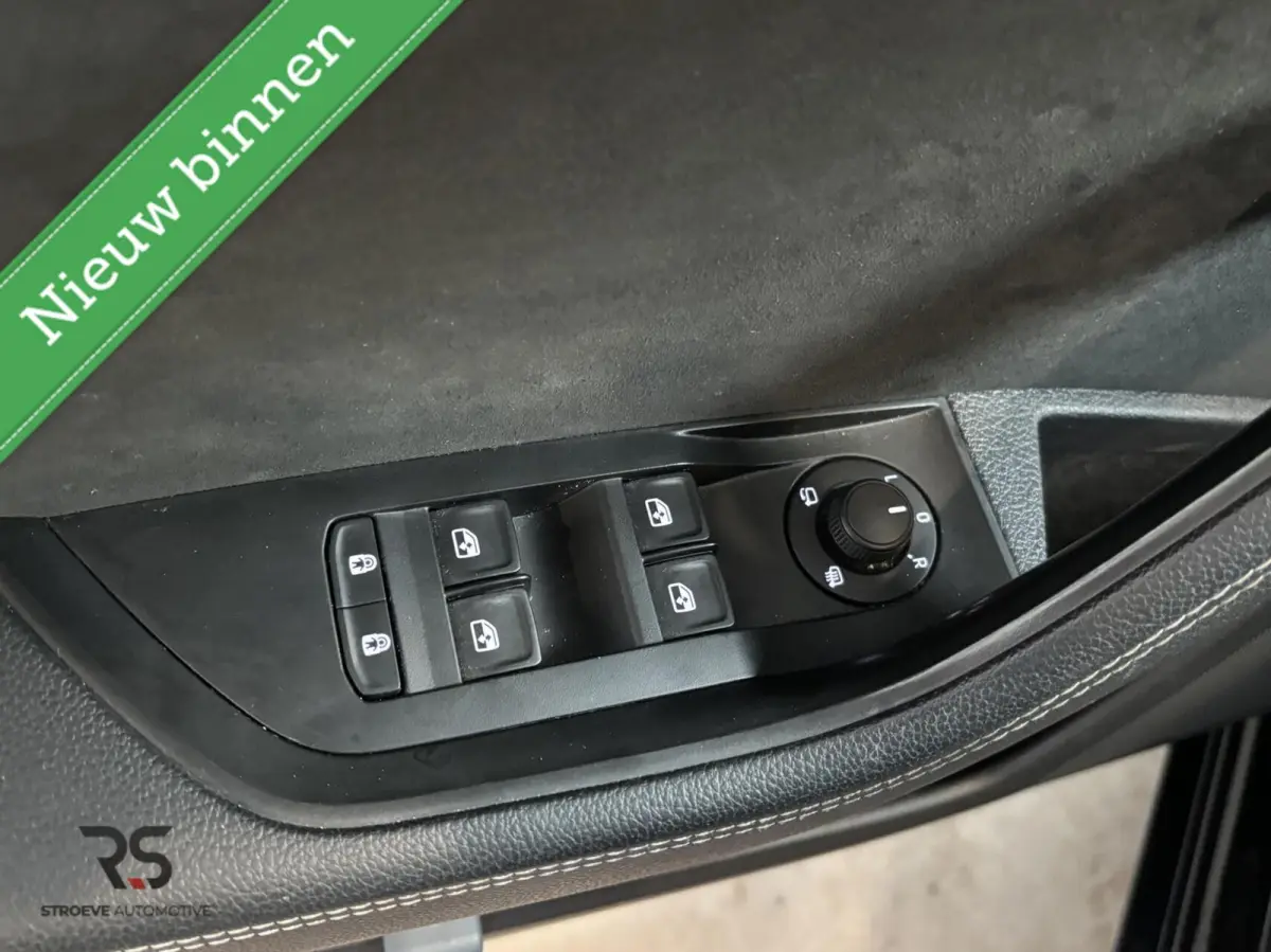 1.4 TSI 218 pk DSG iV Sportline Buss | Navi | LED Matrix | Virtual | Alcantara | Camera | ACC | PDC | DAB | Org NL |