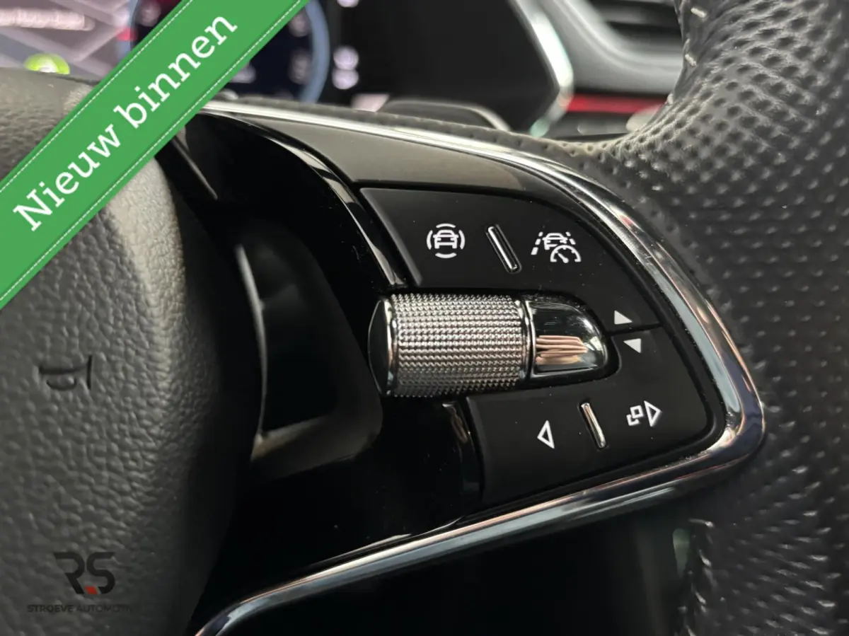 1.4 TSI 218 pk DSG iV Sportline Buss | Navi | LED Matrix | Virtual | Alcantara | Camera | ACC | PDC | DAB | Org NL |