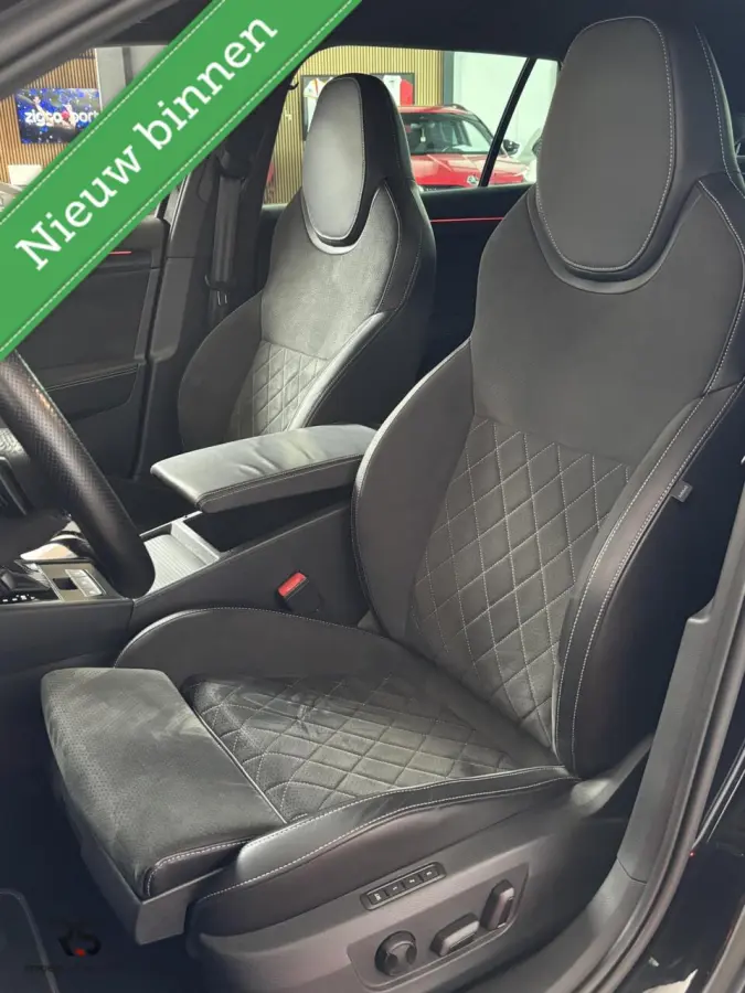 1.4 TSI 218 pk DSG iV Sportline Buss | Navi | LED Matrix | Virtual | Alcantara | Camera | ACC | PDC | DAB | Org NL |