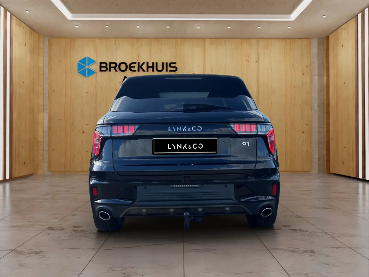 1.5 | Trekhaak | 360 Camera | Stoelverwarming | Panoramadak | Keyless Start / Entry |