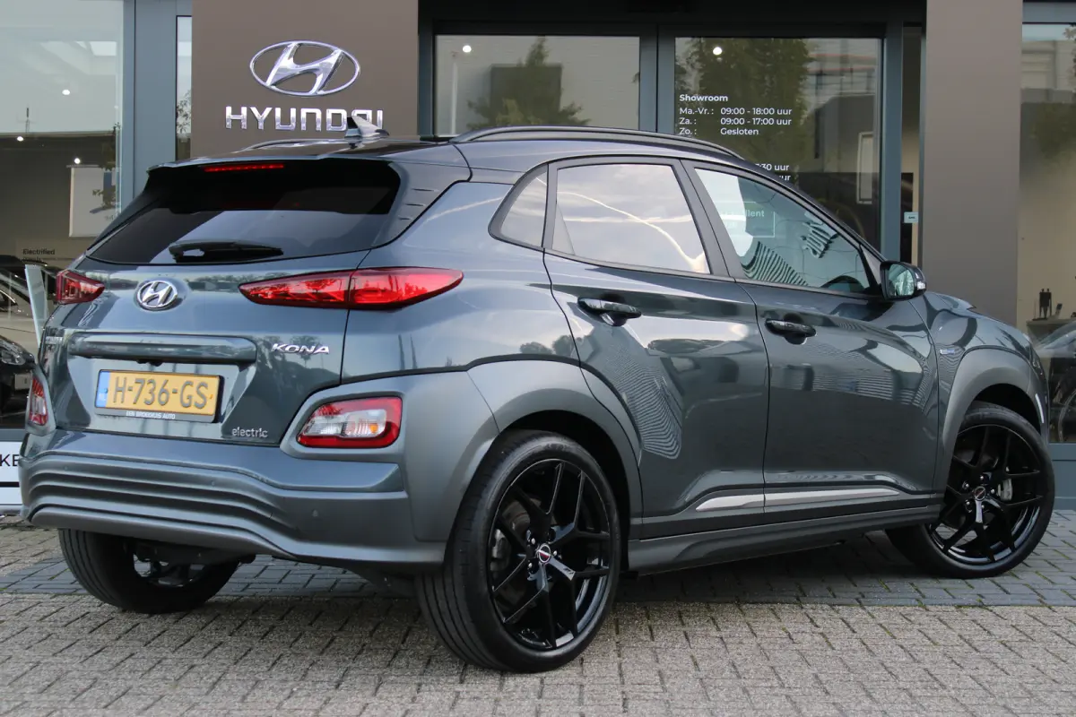 EV Premium 64 kWh