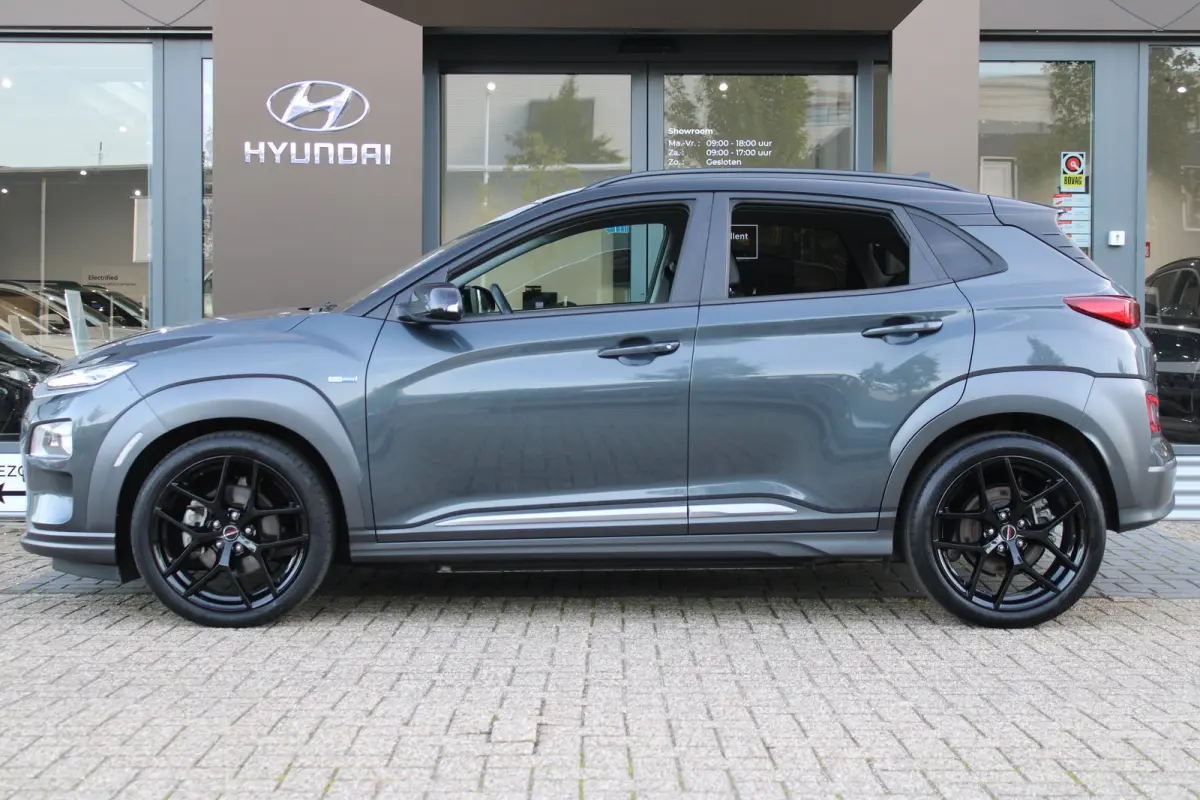 EV Premium 64 kWh