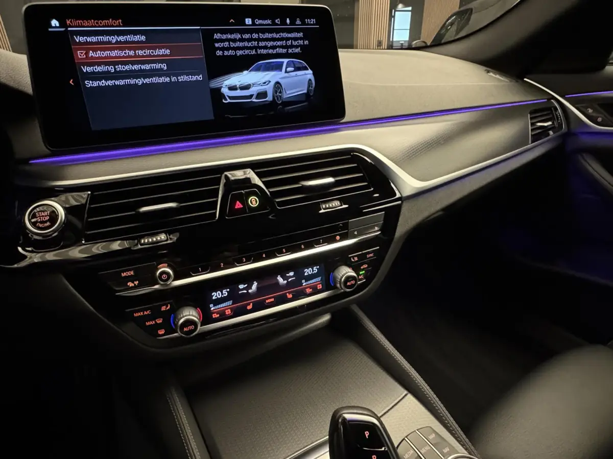 530i LCI M Sport/ Pano/ Camera/ HUD/ ACC/ Led/ Stuurverwarming