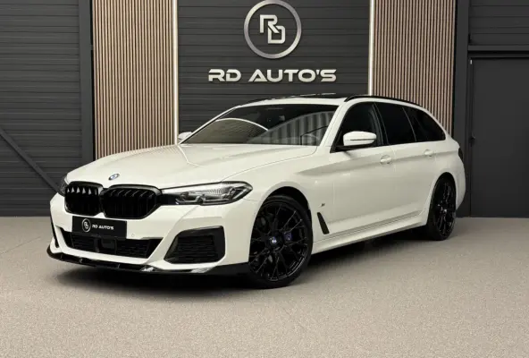 530i LCI M Sport/ Pano/ Camera/ HUD/ ACC/ Led/ Stuurverwarming