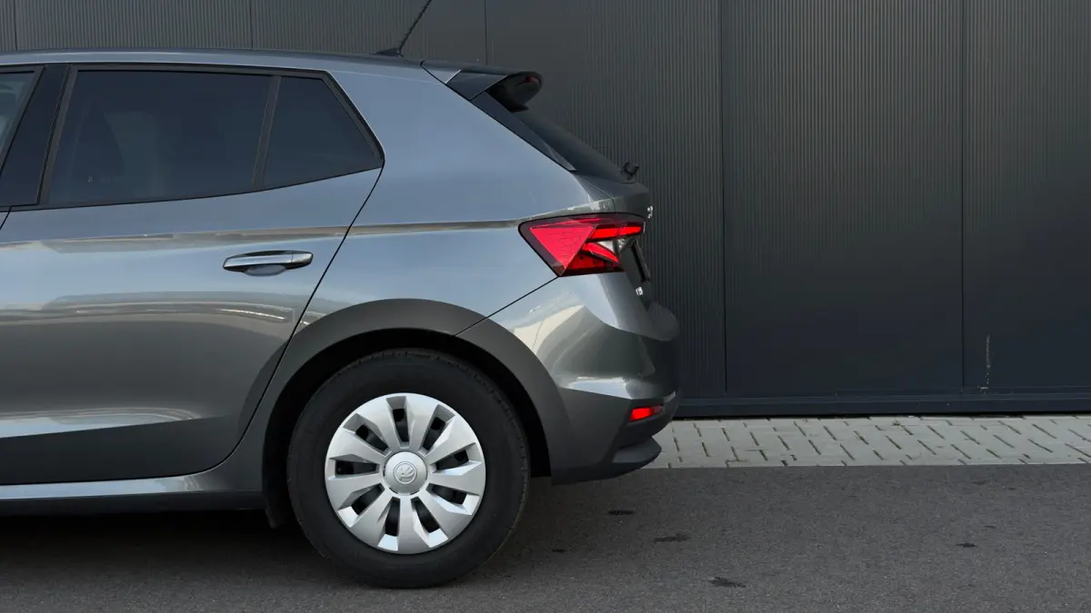 95pk 1.0 TSI Selection | Airco | Cruise Control | Keyless start | 15' | parkeersensor achter |
