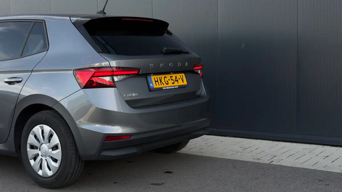 95pk 1.0 TSI Selection | Airco | Cruise Control | Keyless start | 15' | parkeersensor achter |
