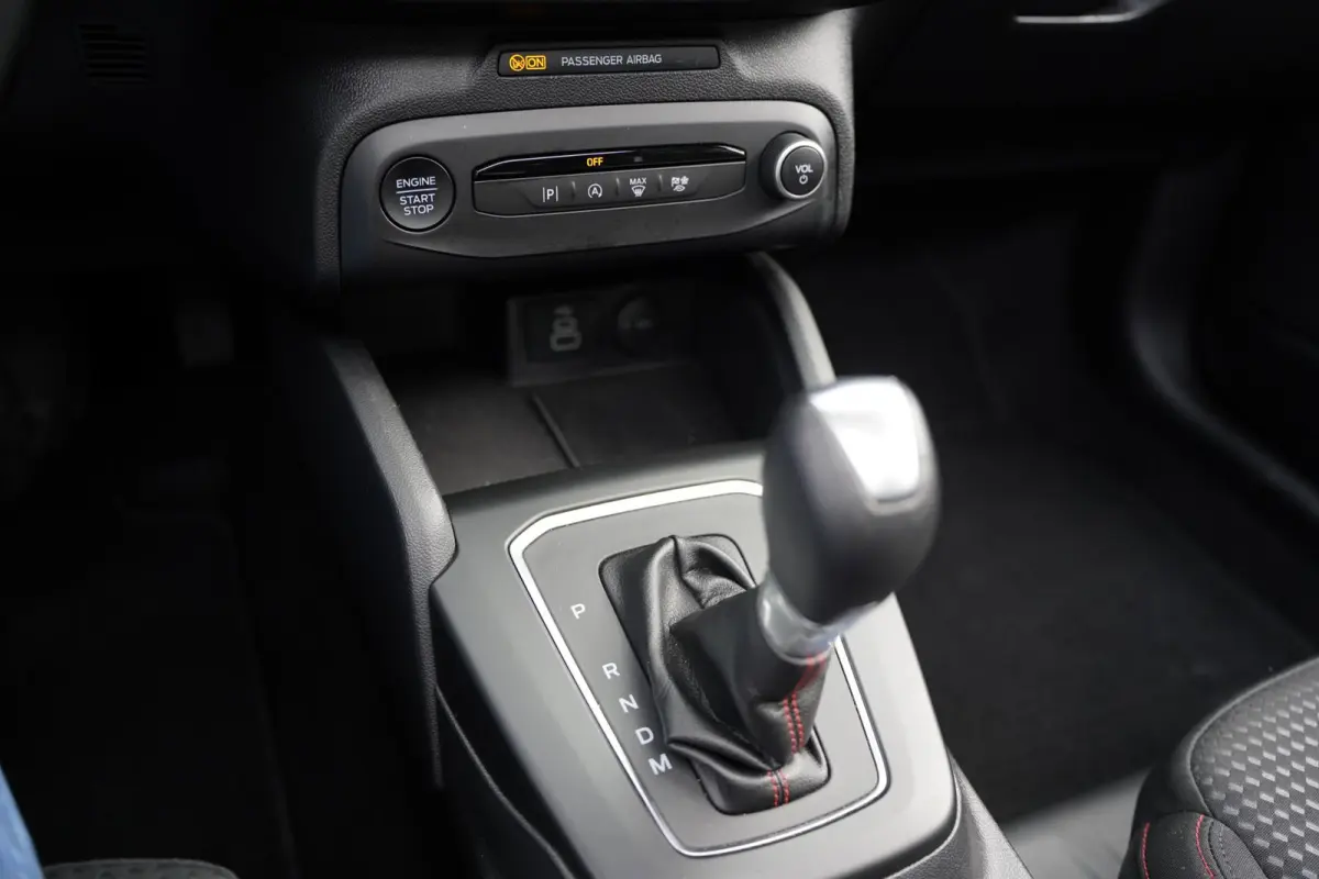 1.0 EcoBoost Hybrid ST Line X AUT Pano Trek Navi Led Pdc