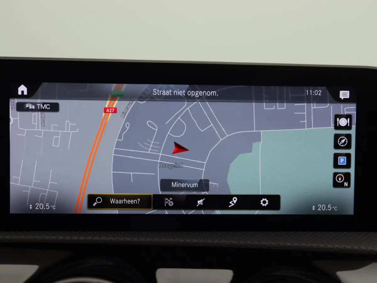 180 Business Solution AMG | Panoramadak | Stoelverwarming | Camera | Navigatie |