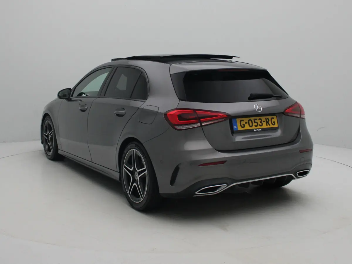 180 Business Solution AMG | Panoramadak | Stoelverwarming | Camera | Navigatie |