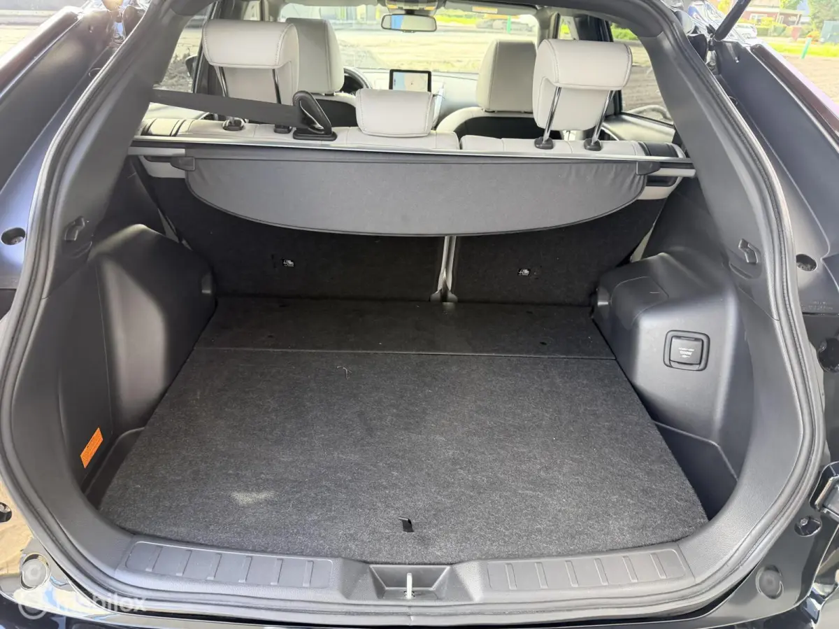 2.4 PHEV Instyle|offwhite leder|carplay