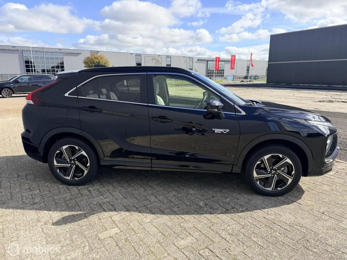 2.4 PHEV Instyle|offwhite leder|carplay