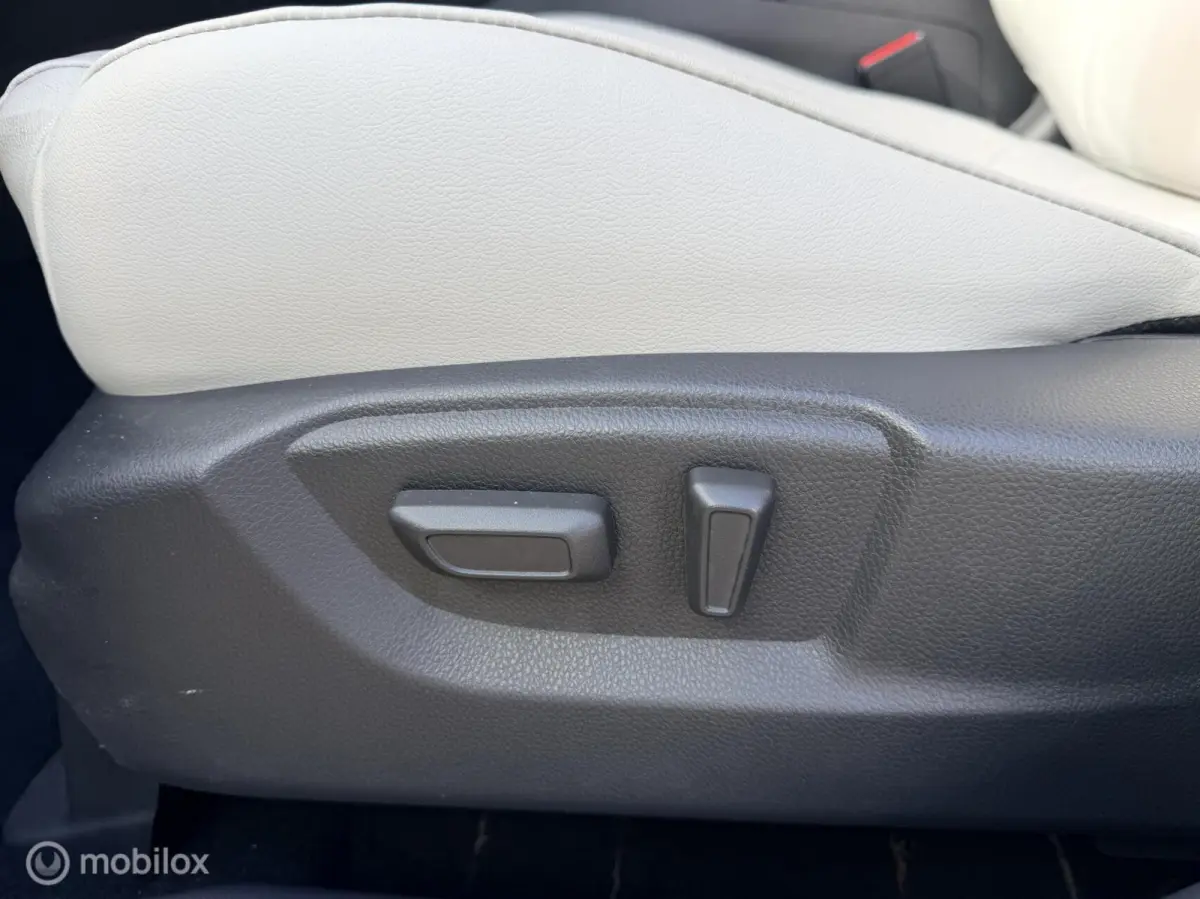2.4 PHEV Instyle|offwhite leder|carplay